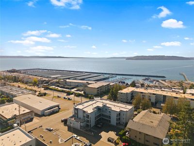 22226 6th Avenue S #201, Des Moines, WA, 98198