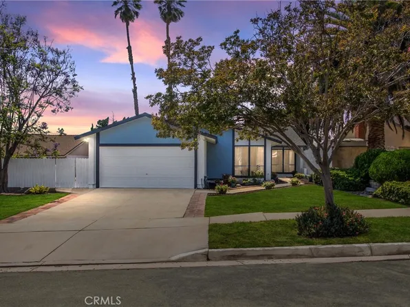 2434 Bonita Dr, Highland, CA 92346