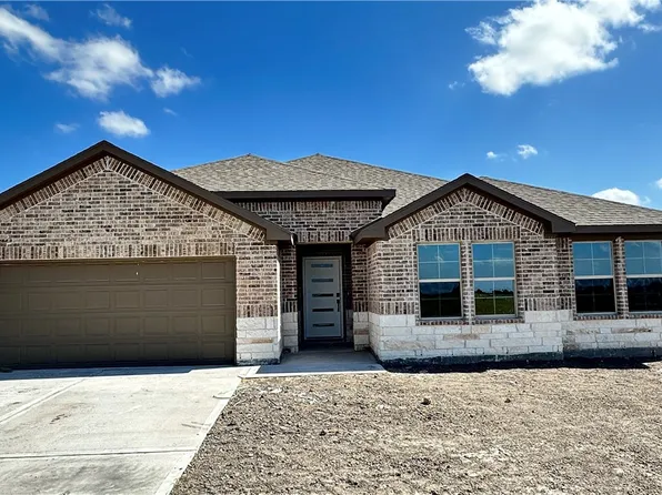 3617 Sahar Lake Dr, Robstown, TX 78380