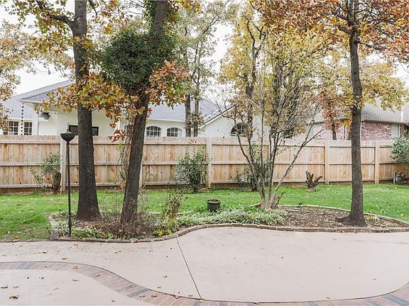 4th image of 2809 Ashe Brooke Pl