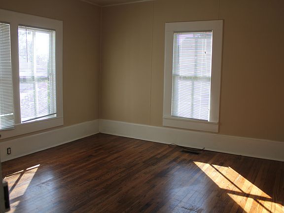 5th image of 904 21st St