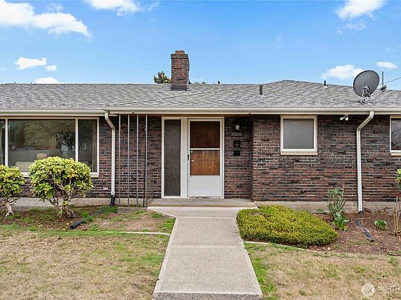 2nd image of 1516 G Street SE