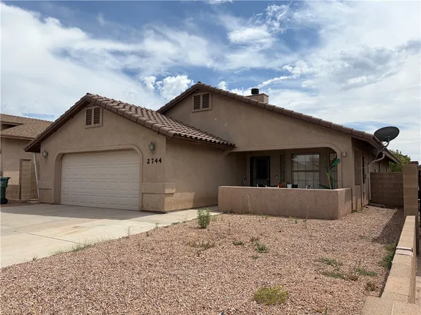 2744 Emerson Avenue, Kingman, AZ 86401