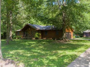 520 Sheehan Bridge Rd, Paducah, KY 42003