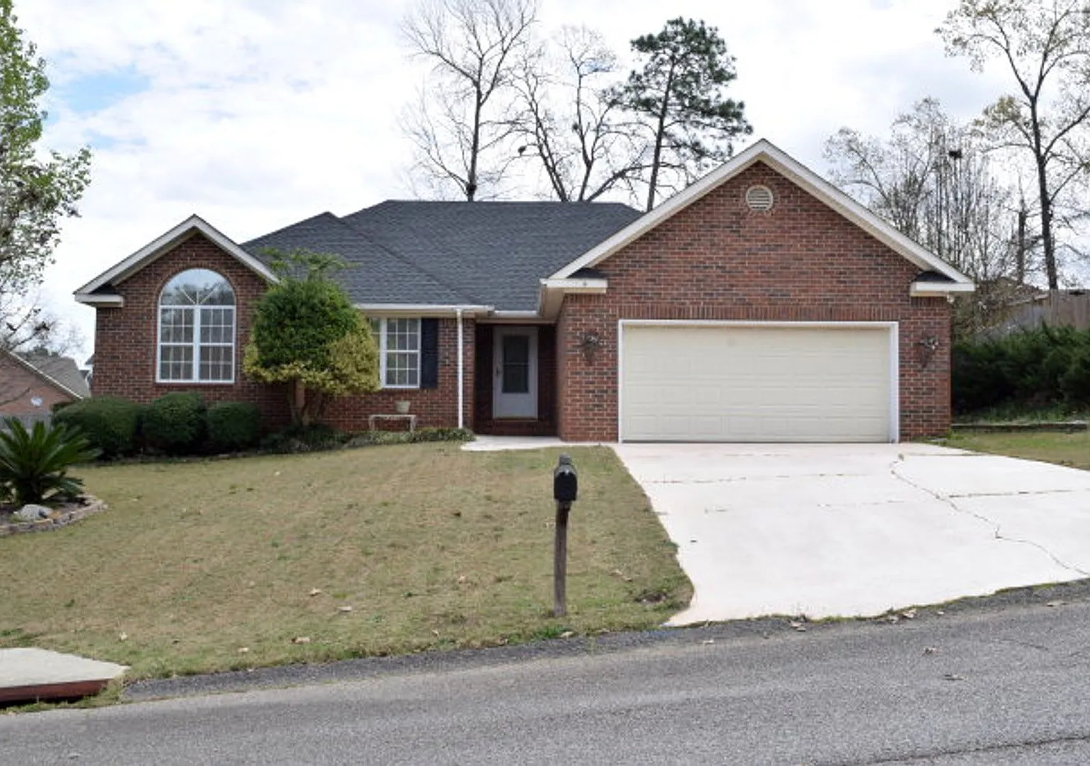3 Bedroom 2 Bath in Columbia County! — Photo 1