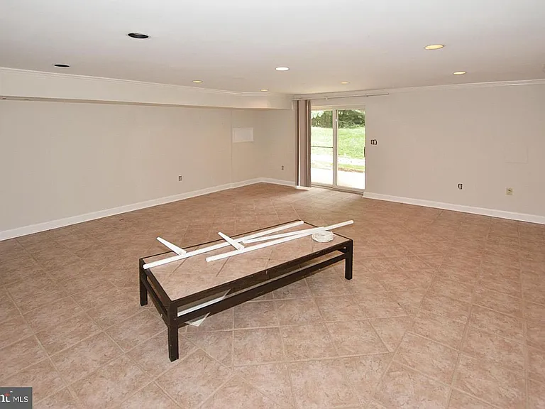 10190 Akhtamar Dr — Photo 39