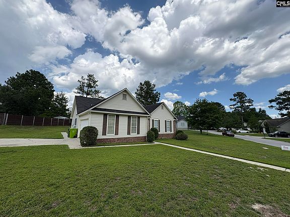 4th image of 112 Green Rose Rd