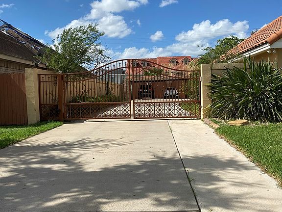 3rd image of 5305 N Winona Dr
