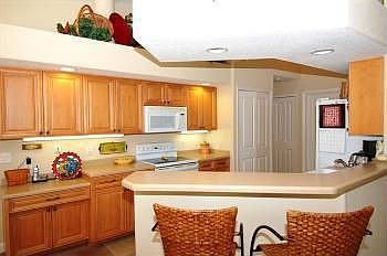 4th image of 690 Macedonia Dr