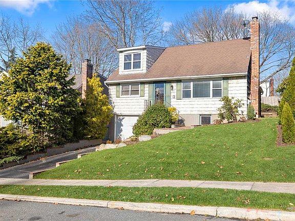 2nd image of 9 Franklin Ct