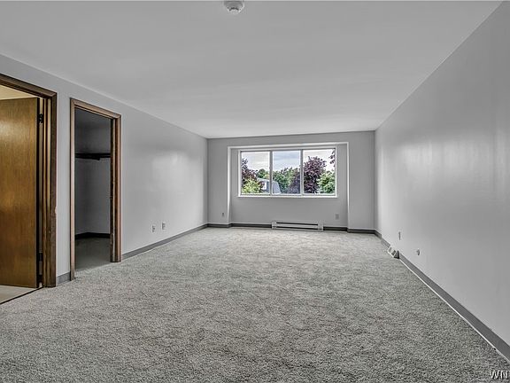 5th image of 90 Harrogate Sq