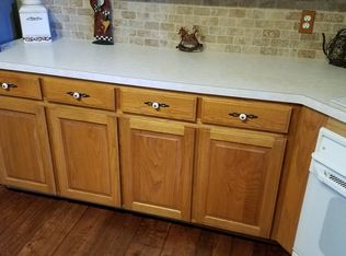 909 Wood Ridge Ln, Cedar Park, TX 78613