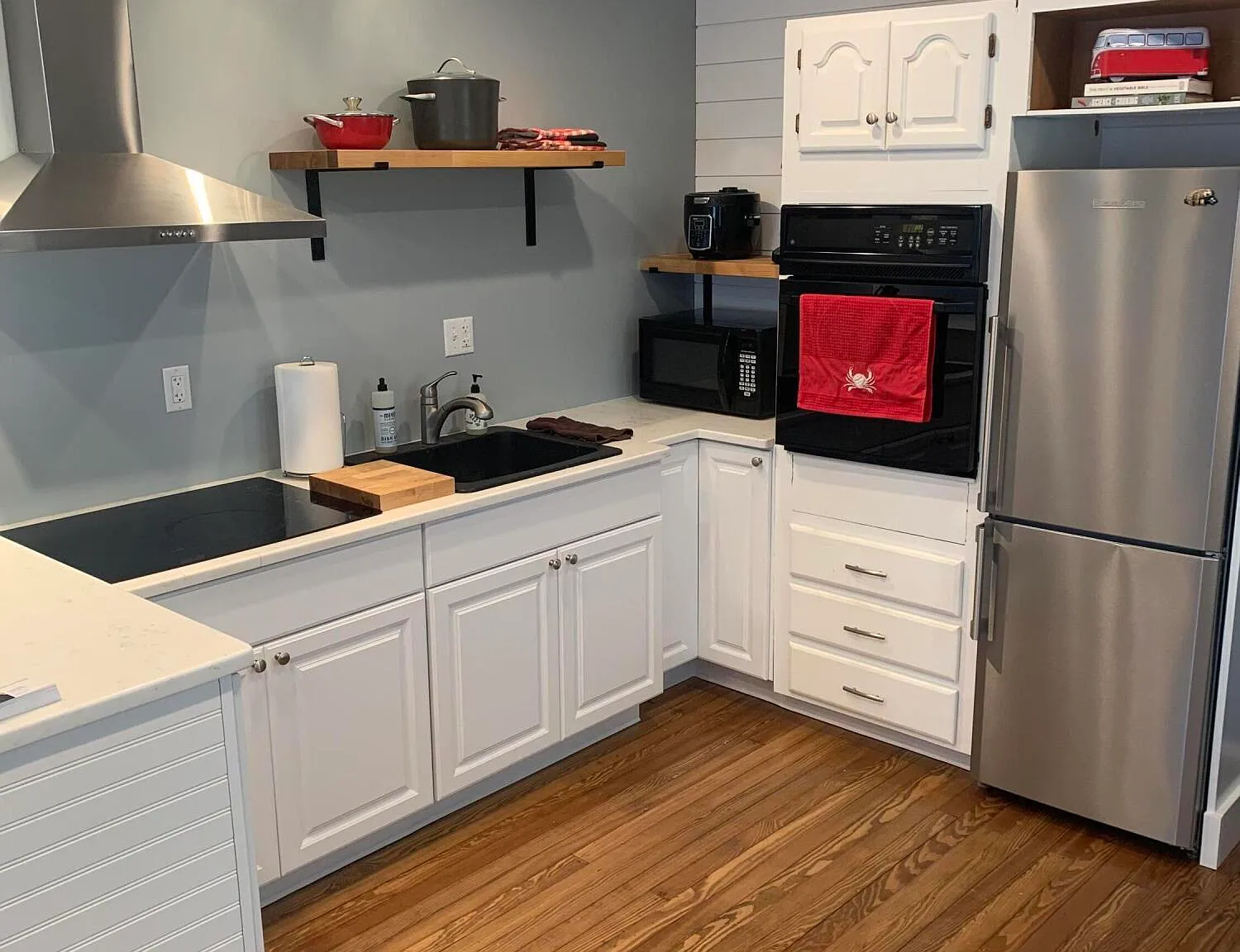 Studio, 1290 sqft, $1,600 — Photo 4