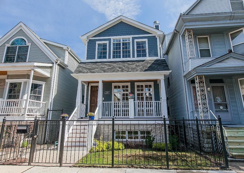 1st image of 3341 N Claremont Ave