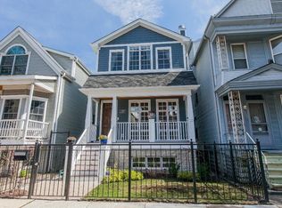 3341 N Claremont Ave, Chicago, IL 60618