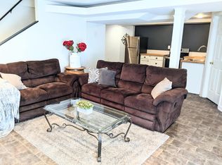 52 Franklin Valley Cir, Reisterstown, MD 21136