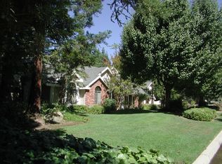 6555 N Dolores Ave, Fresno, CA