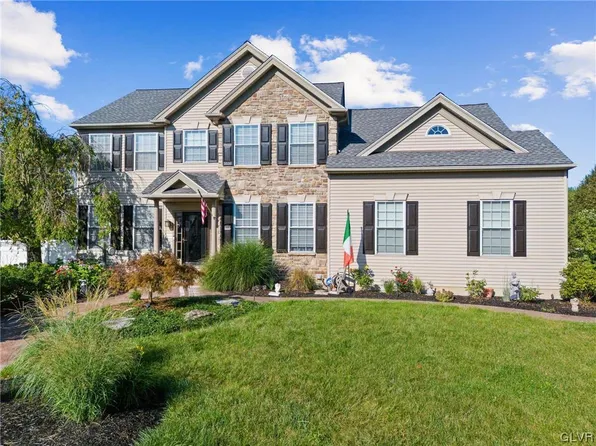 2695 Clark Pl, Easton, PA 18040