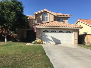 7840 Oak Ct, Highland, CA 92346