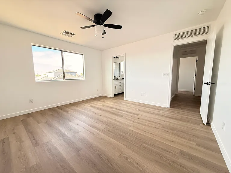 4614 W Juniper Ave — Photo 13