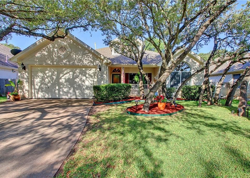 1st image of 2213 Sandra Dr