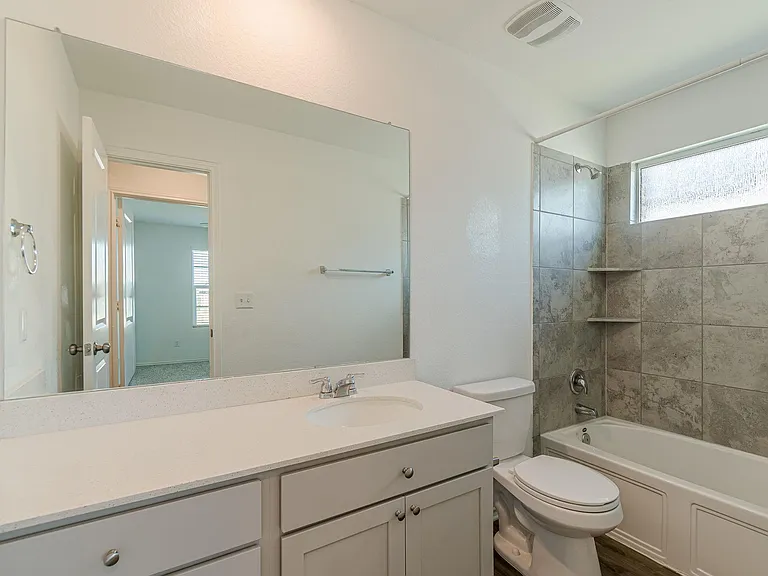 341 Escondido Cir — Photo 12