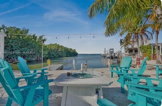 325 Calusa St #118 — Photo 13