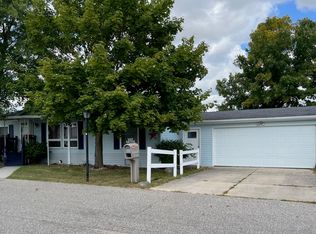 3150 Bagpipe Dr, Alma, MI 48801