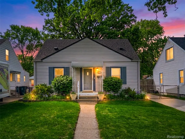 2140 Mahan St, Ferndale, MI 48220