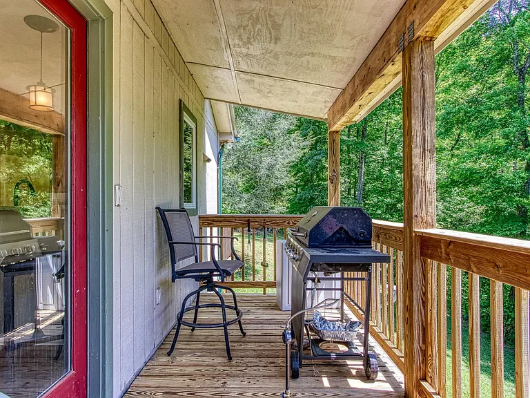 3708 Harris Mountain Way — Photo 31