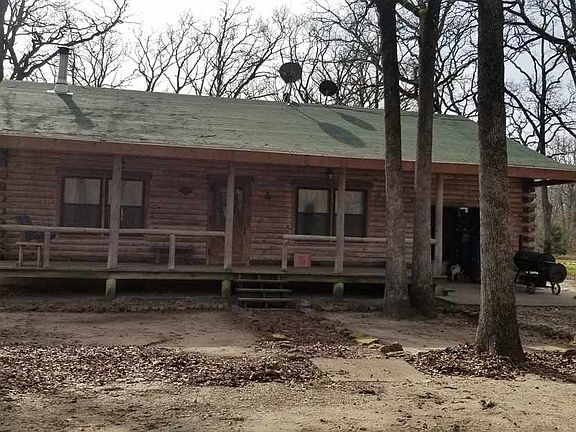 2nd image of 1508 Shady Woods Dr