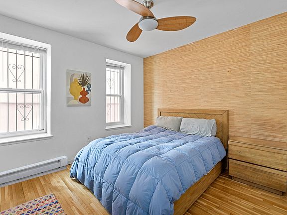 4th image of 533 Monroe St APT 1A