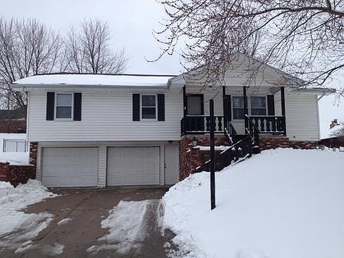 2nd image of 906 E Valley Ct