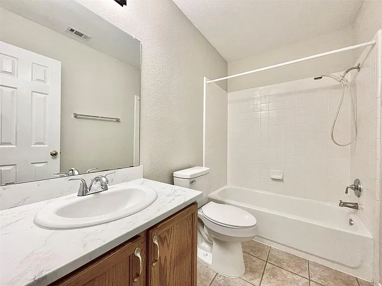 1909 Horizon Park Blvd — Photo 34