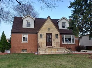 8527 Christiana Ave #2, Skokie, IL 60076