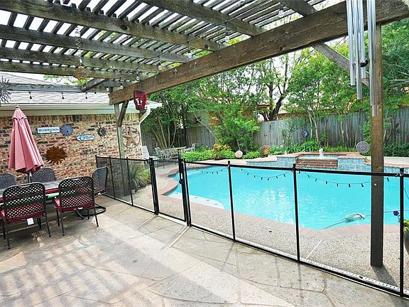 4th image of 5705 Havana Dr