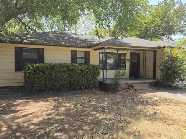 2128 NW Smith Ave, Lawton, OK 73505