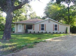 700 Birdsong Ave, Kemp, TX 75143