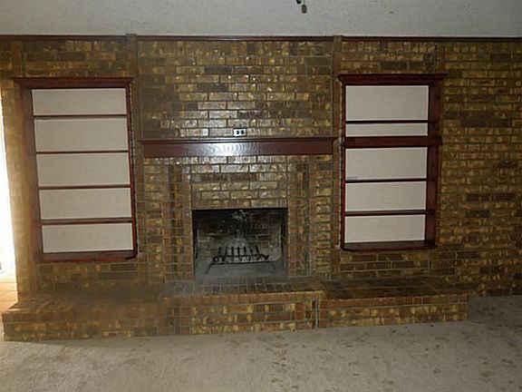 4th image of 7128 Trinidad Dr