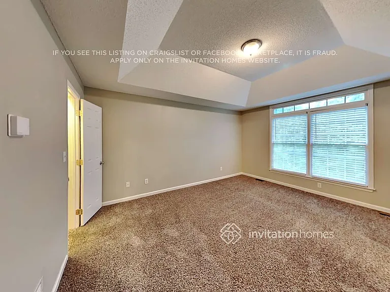 303 Pamela Pl — Photo 12