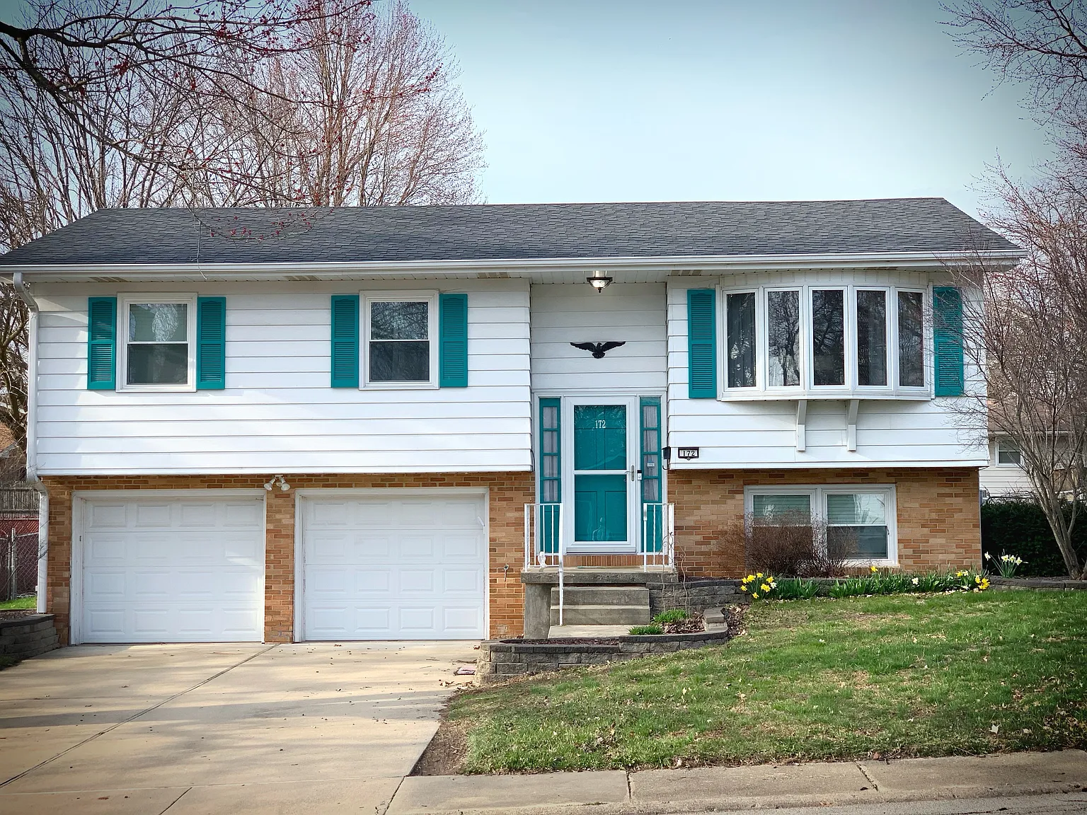 172 Bretton Ct photo 1