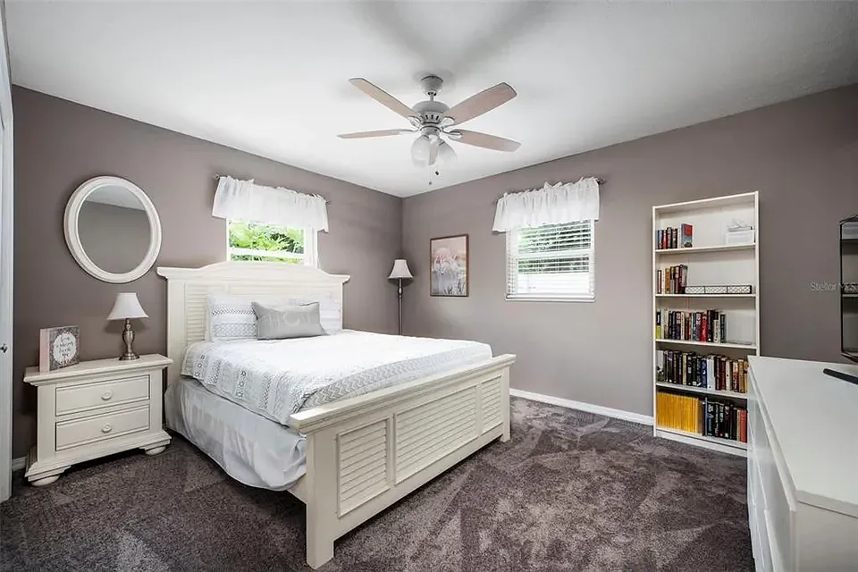 1 bed, 1500 sqft, $1,200 — Photo 1