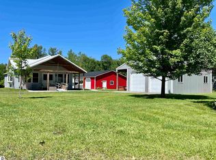 5680 3rd St, Blanchard, MI 49310