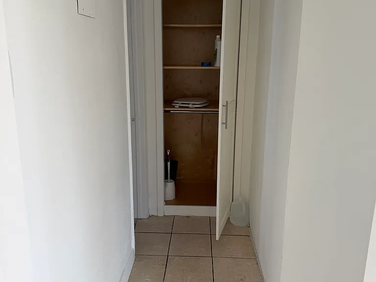 835 E Avenue Q — Photo 13