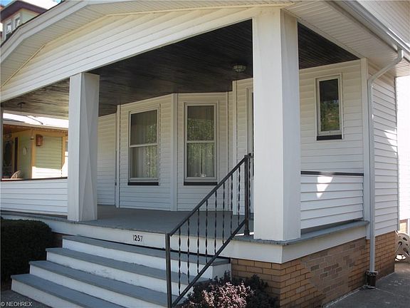 2nd image of 1257 Andrews Ave