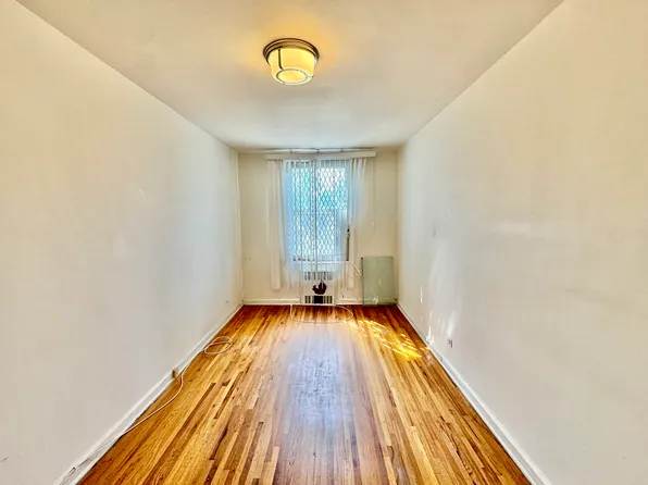 243 Mc Donald Avenue image 15 of 18