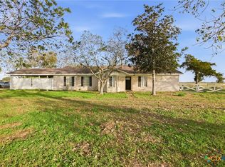 680 E Frontage Rd, Victoria, TX 77905