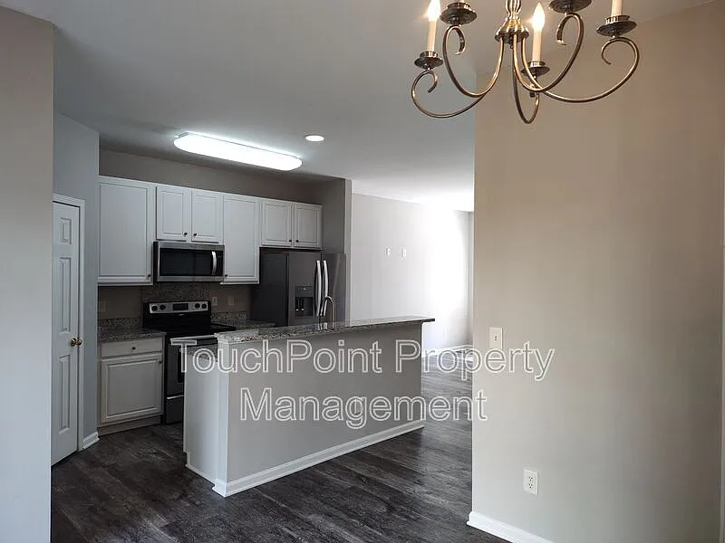 2 bed, 2.5 bath, 1167 sqft, $1,500 — Photo 4