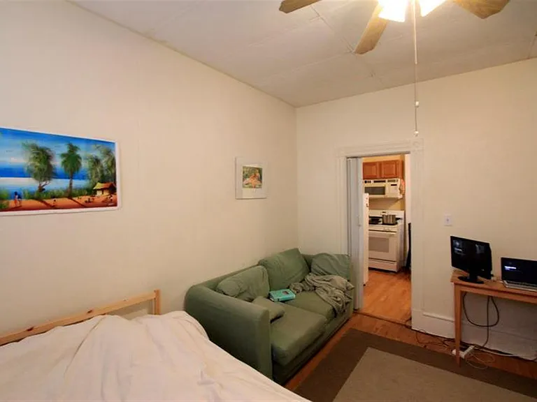 77 Kinnaird St #2 — Photo 3