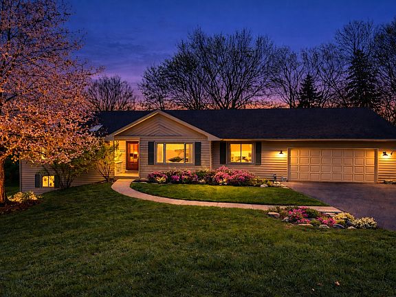 2nd image of 4516 Hillside Ct